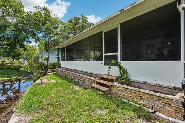 4001 BAINWOOD COURT, Tampa, FL 33614