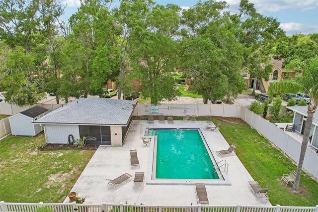 4001 BAINWOOD COURT, Tampa, FL 33614