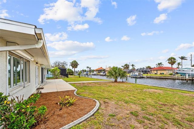 1756 BOCA RATON COURT, Punta Gorda, FL 33950