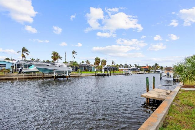 1756 BOCA RATON COURT, Punta Gorda, FL 33950