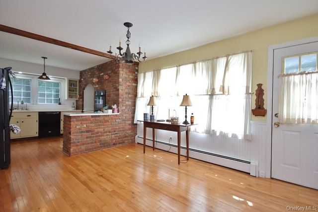 72 Egbertson Road, Campbell Hall, NY 10916