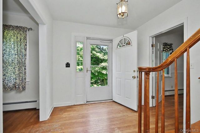 72 Egbertson Road, Campbell Hall, NY 10916
