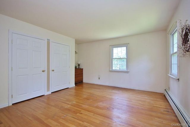 72 Egbertson Road, Campbell Hall, NY 10916