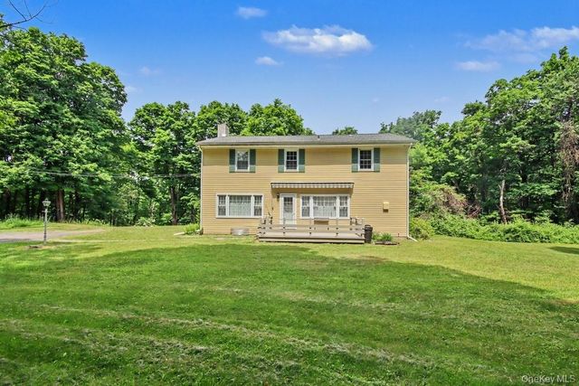 72 Egbertson Road, Campbell Hall, NY 10916