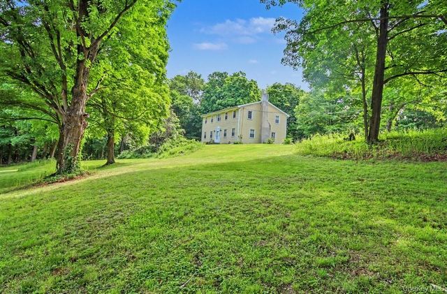 72 Egbertson Road, Campbell Hall, NY 10916