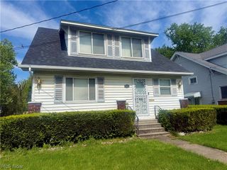1056 Homewood, Warren, OH 44483