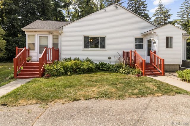 7330 Embury Road, Grand Blanc Charter Township, MI 48439