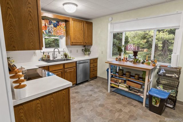 7330 Embury Road, Grand Blanc Charter Township, MI 48439