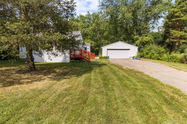 7330 Embury Road, Grand Blanc Charter Township, MI 48439