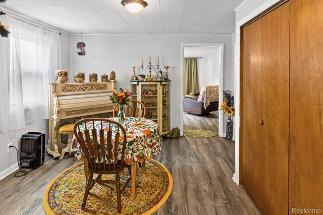 7330 Embury Road, Grand Blanc Charter Township, MI 48439