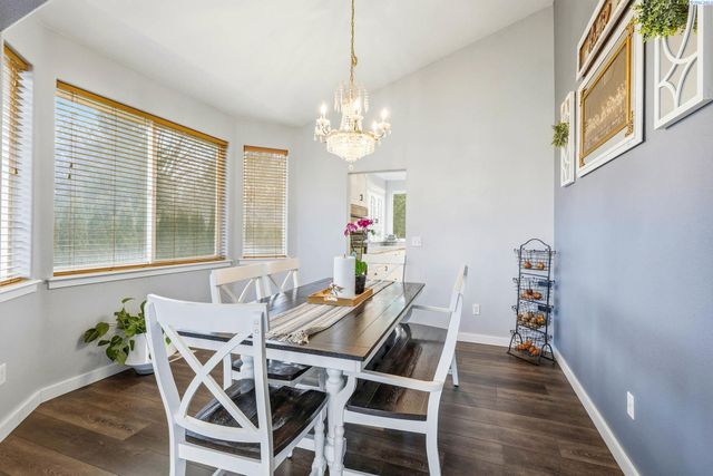 5620 W Dradie St, Pasco, WA 99301