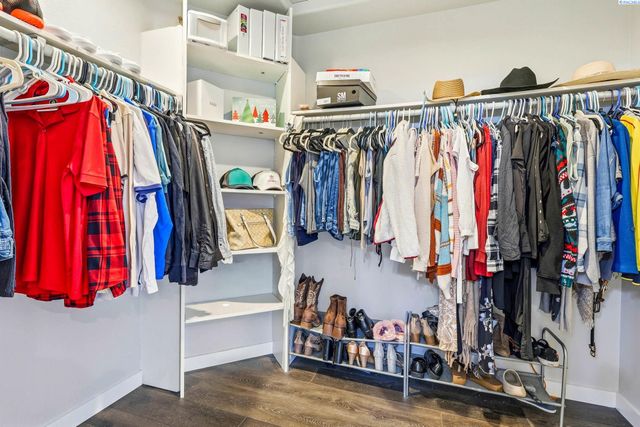 5620 W Dradie St, Pasco, WA 99301