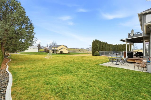 5620 W Dradie St, Pasco, WA 99301