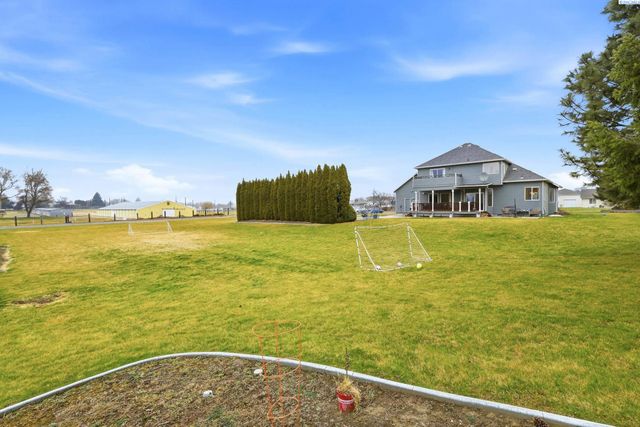 5620 W Dradie St, Pasco, WA 99301