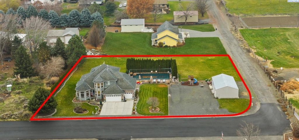 5620 W Dradie St, Pasco, WA 99301