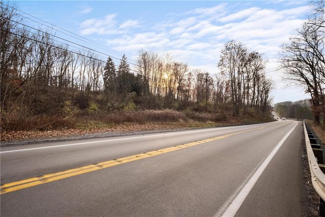 297 GLADE MILLS ROAD, Middlesex Twp, PA 16059