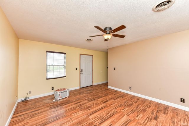 8911 & 8801 N Walnut Street, Muncie, IN 47303