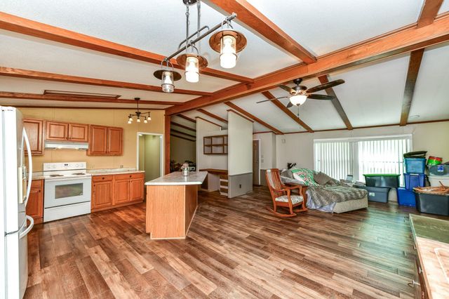 8911 & 8801 N Walnut Street, Muncie, IN 47303