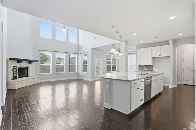 205 Woods Of Boerne, Boerne, TX 78006
