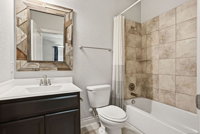 205 Woods Of Boerne, Boerne, TX 78006