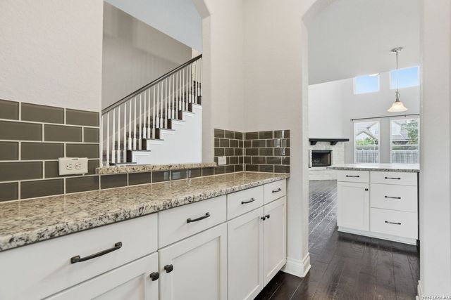 205 Woods Of Boerne, Boerne, TX 78006