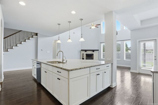 205 Woods Of Boerne, Boerne, TX 78006