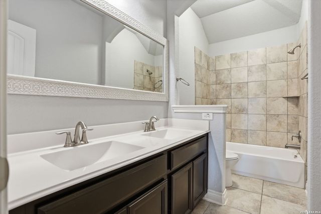 205 Woods Of Boerne, Boerne, TX 78006