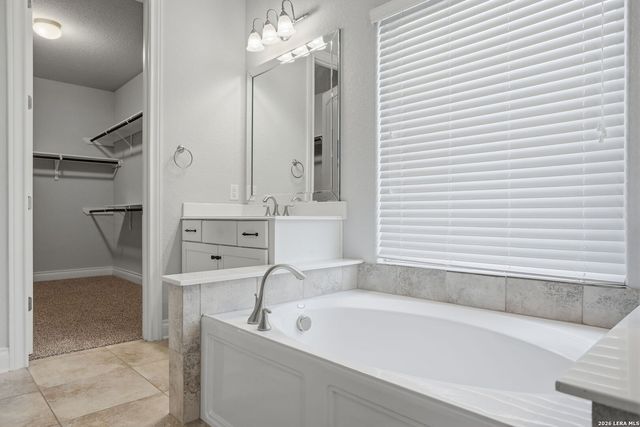 205 Woods Of Boerne, Boerne, TX 78006