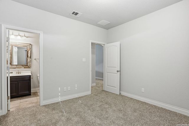 205 Woods Of Boerne, Boerne, TX 78006