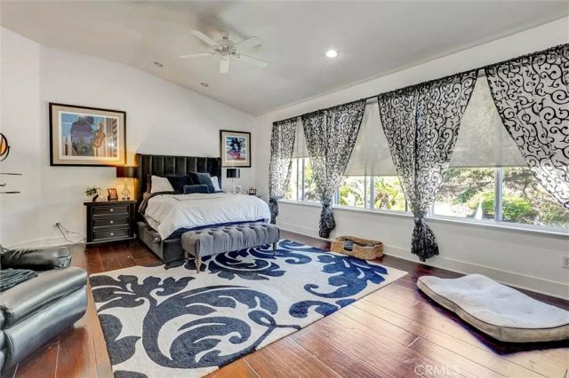 216 High Meadow, Simi Valley, CA 93065