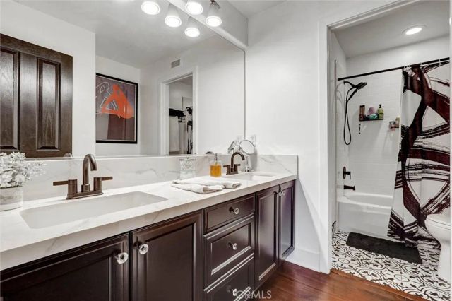 216 High Meadow, Simi Valley, CA 93065