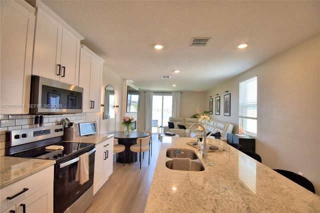 3563 Broadwing Boulevard, Kissimmee, FL 34759