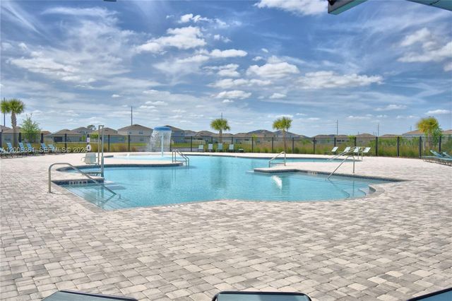 3563 Broadwing Boulevard, Kissimmee, FL 34759