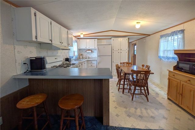 401 Silver Lane, Center Twp, PA 16001
