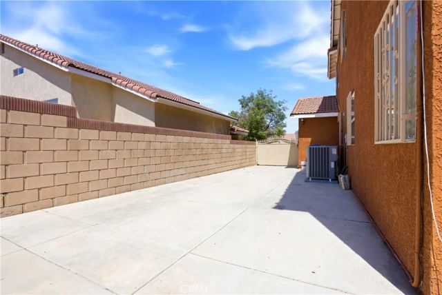 44103 Sundance Court, Lancaster, CA 93535