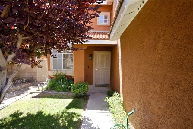 44103 Sundance Court, Lancaster, CA 93535