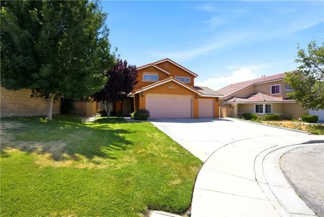 44103 Sundance Court, Lancaster, CA 93535