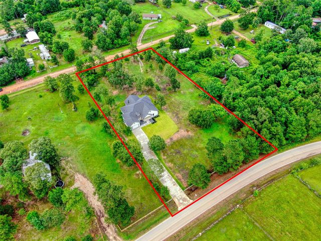 11082 Tammy Circle, Plantersville, TX 77363