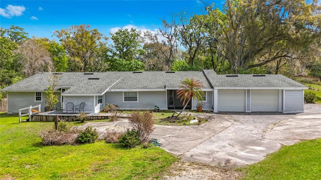 1518 DAWN HEIGHTS DRIVE, Lakeland, FL 33801