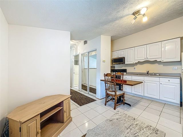 1518 DAWN HEIGHTS DRIVE, Lakeland, FL 33801