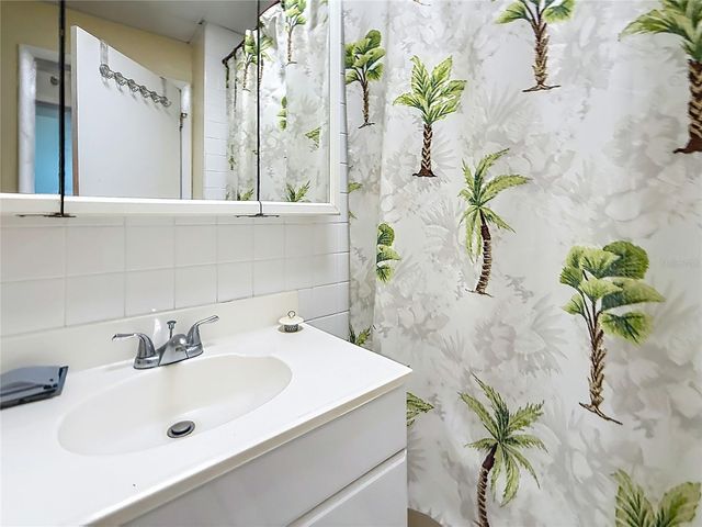 1518 DAWN HEIGHTS DRIVE, Lakeland, FL 33801