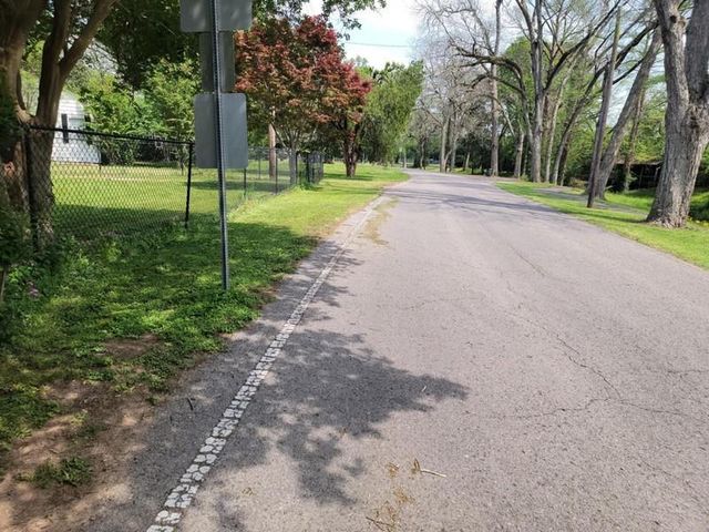 2412 N CITY PARK Boulevard, Alexandria, LA 71301