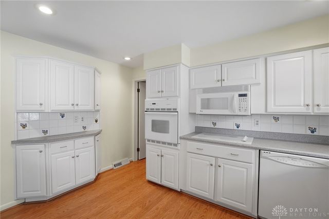 2222 Bending Willow Drive, Kettering, OH 45440