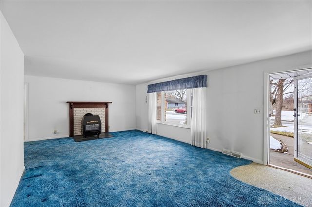 2222 Bending Willow Drive, Kettering, OH 45440