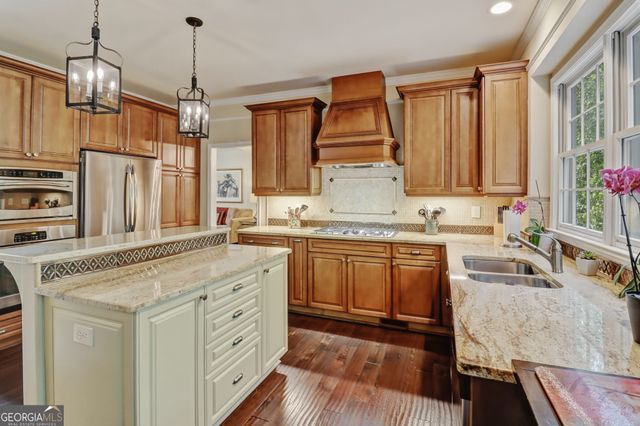 5295 Oxford Chase Way, Atlanta, GA 30338