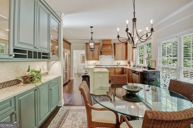 5295 Oxford Chase Way, Atlanta, GA 30338