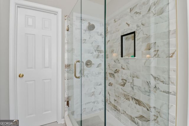 5295 Oxford Chase Way, Atlanta, GA 30338