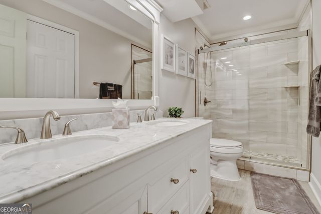 5295 Oxford Chase Way, Atlanta, GA 30338