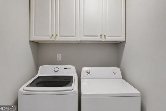 5295 Oxford Chase Way, Atlanta, GA 30338