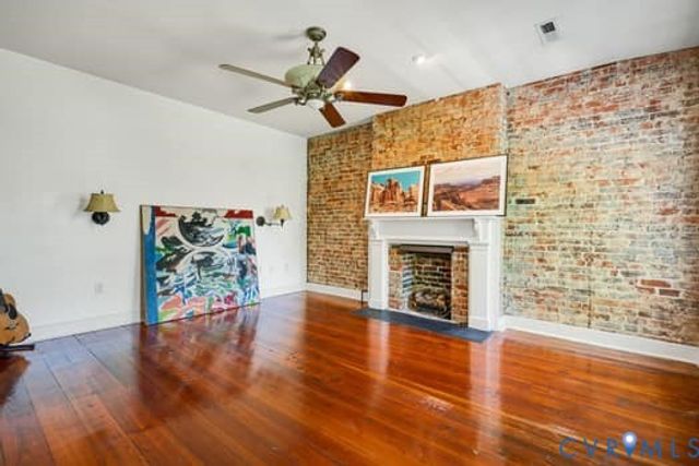 247 Grove Ave, Petersburg, VA 23803